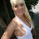 Heidi Mayne in 'Heidi Mayne - Interracial Pickups'