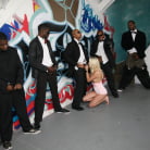 Jessie Volt in 'Jessie Volt - Interracial Blowbang'