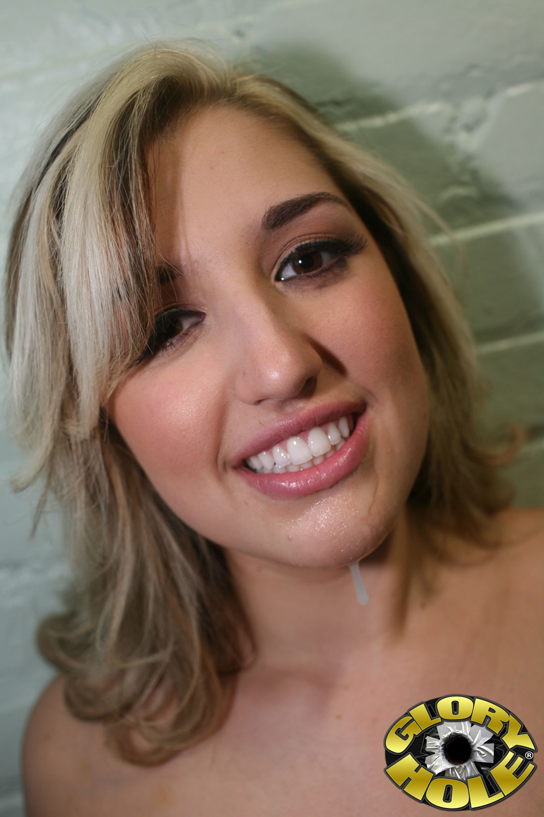 Dayna Vendetta - Glory Hole
