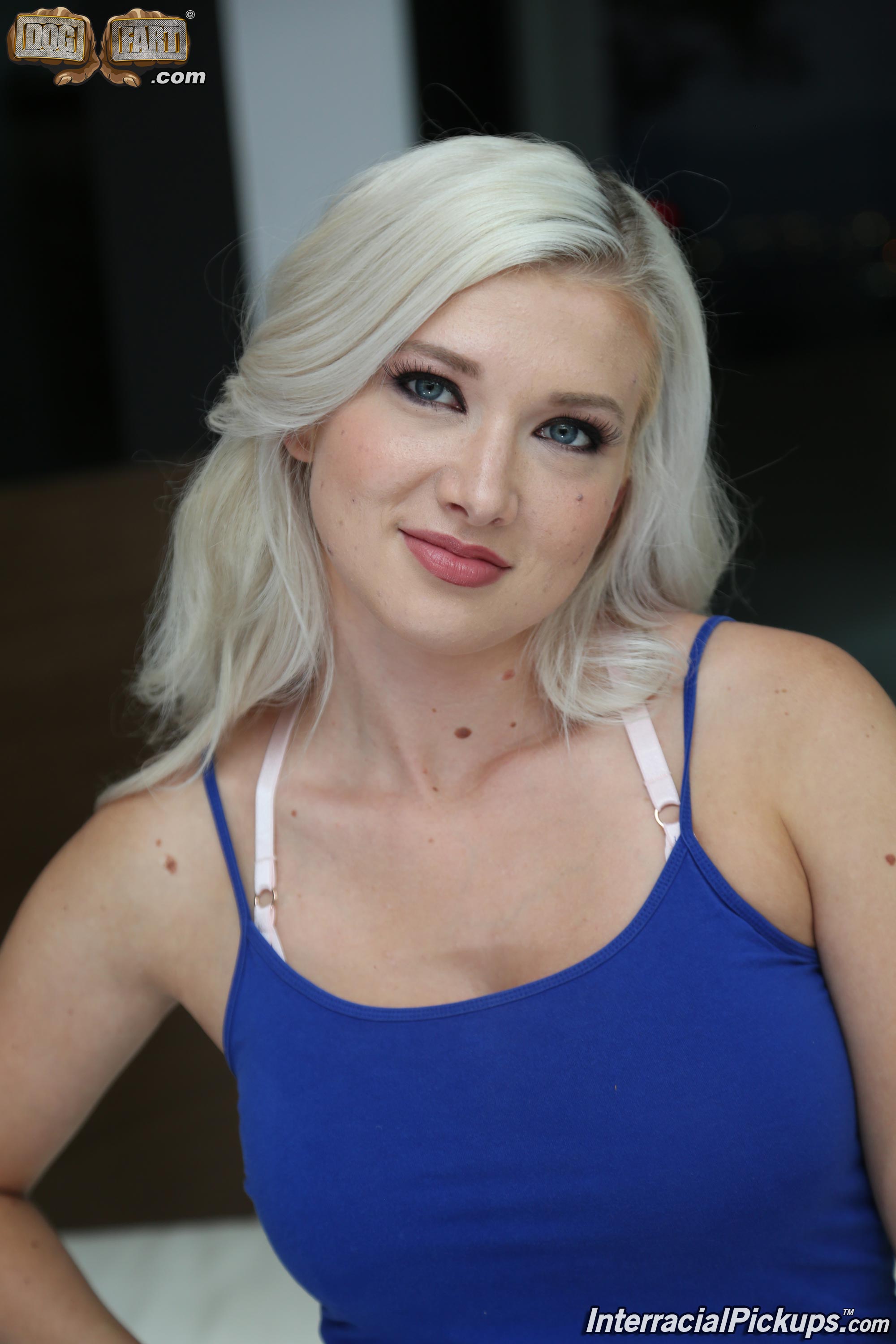 Emily Right - Interracial Pickups