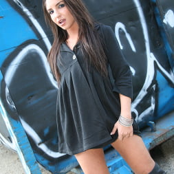 Giselle Leon - Blacks On Blondes