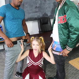 Hannah Hays - Blacks On Blondes