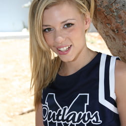 Nicole Ray - Blacks On Blondes