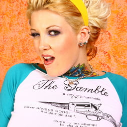 Pumper and Cucky Mike - Candy Monroe