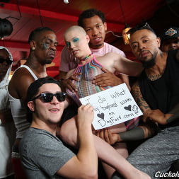 Riley Nixon - Cuckold Sessions