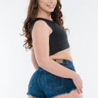 Sophia Burns in 'Sophia Burns - Cuckold Sessions'