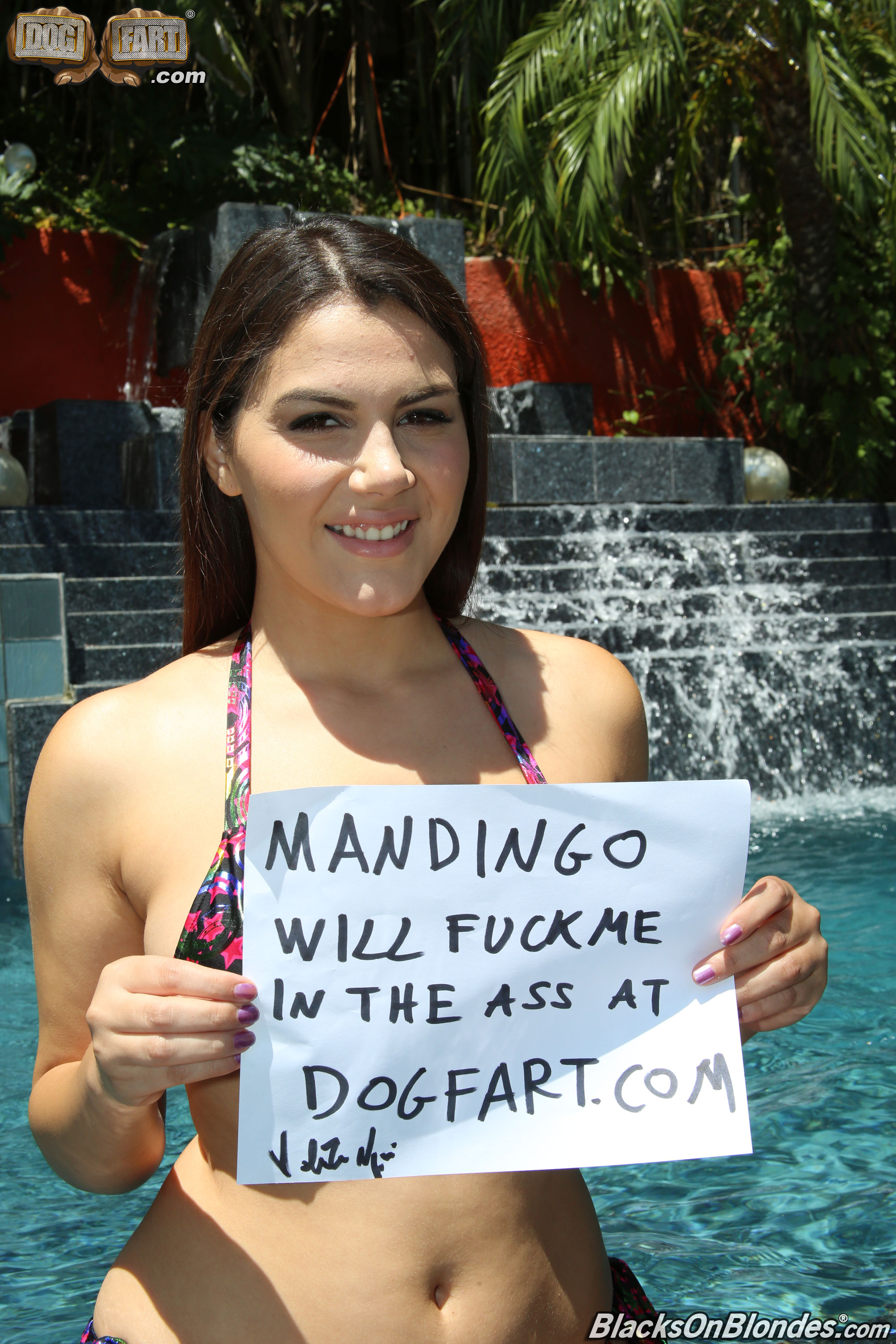 Valentina Nappi - Negros sobre rubias - Escena 3